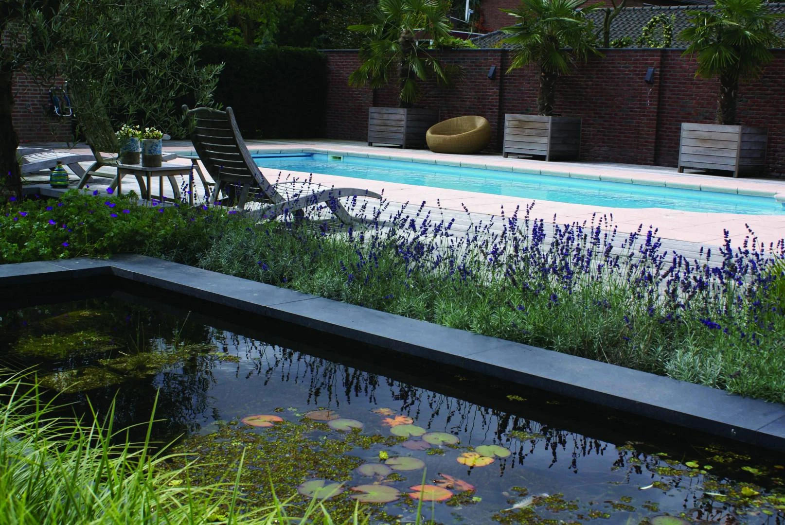 Vijverrand President 3 x 25 cm (30 x 250 mm) Zwart - Lengte 100 cm - Afbeelding 4