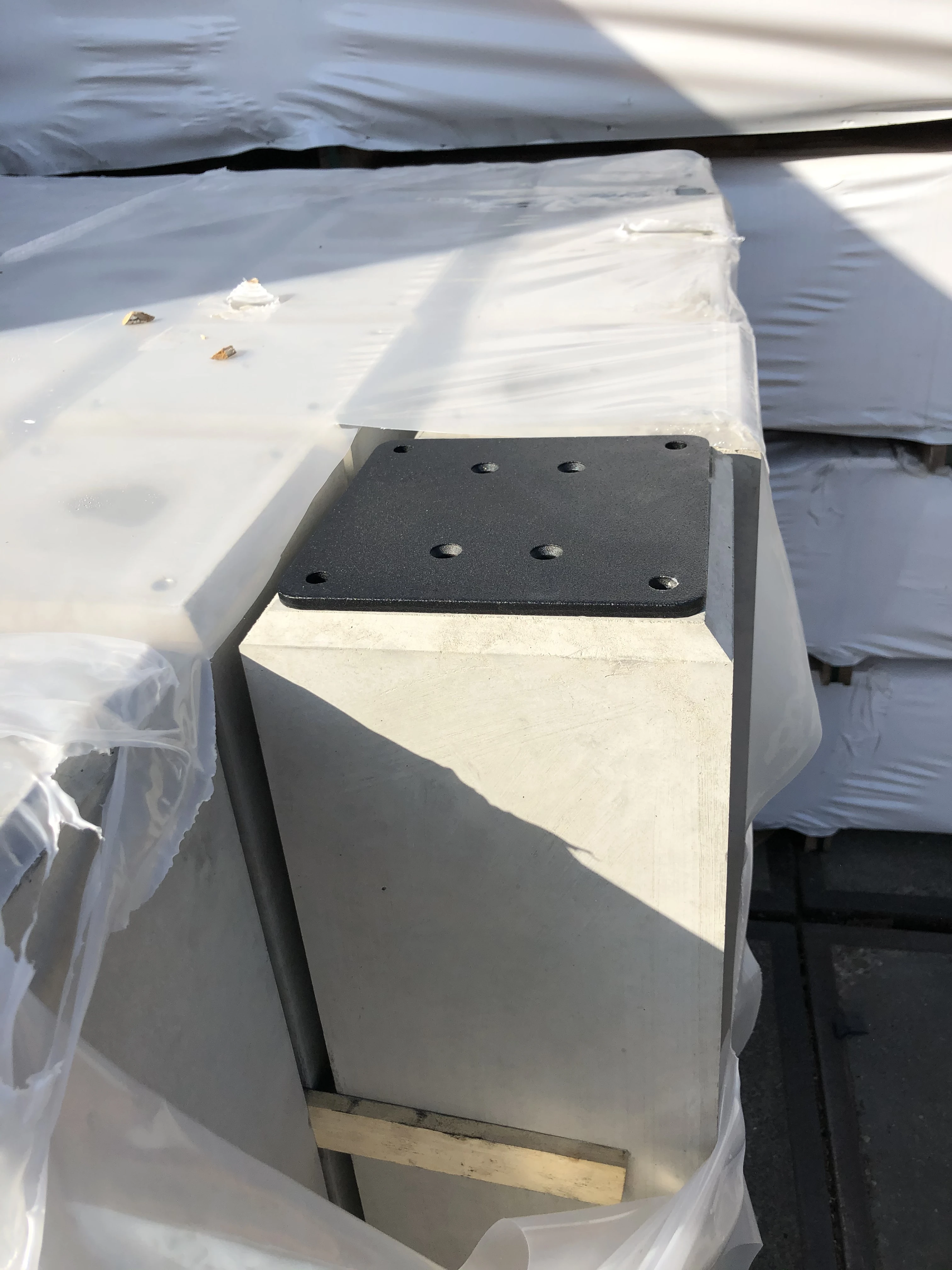 Betonpoer Antraciet 19 x 19 cm voor Aluminium Pergola - Afbeelding 3