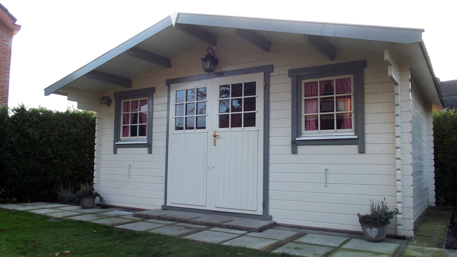 Induline DW-610 Dekkende Beits Ral 9010 Puur Wit 2.5 Liter - Afbeelding 2