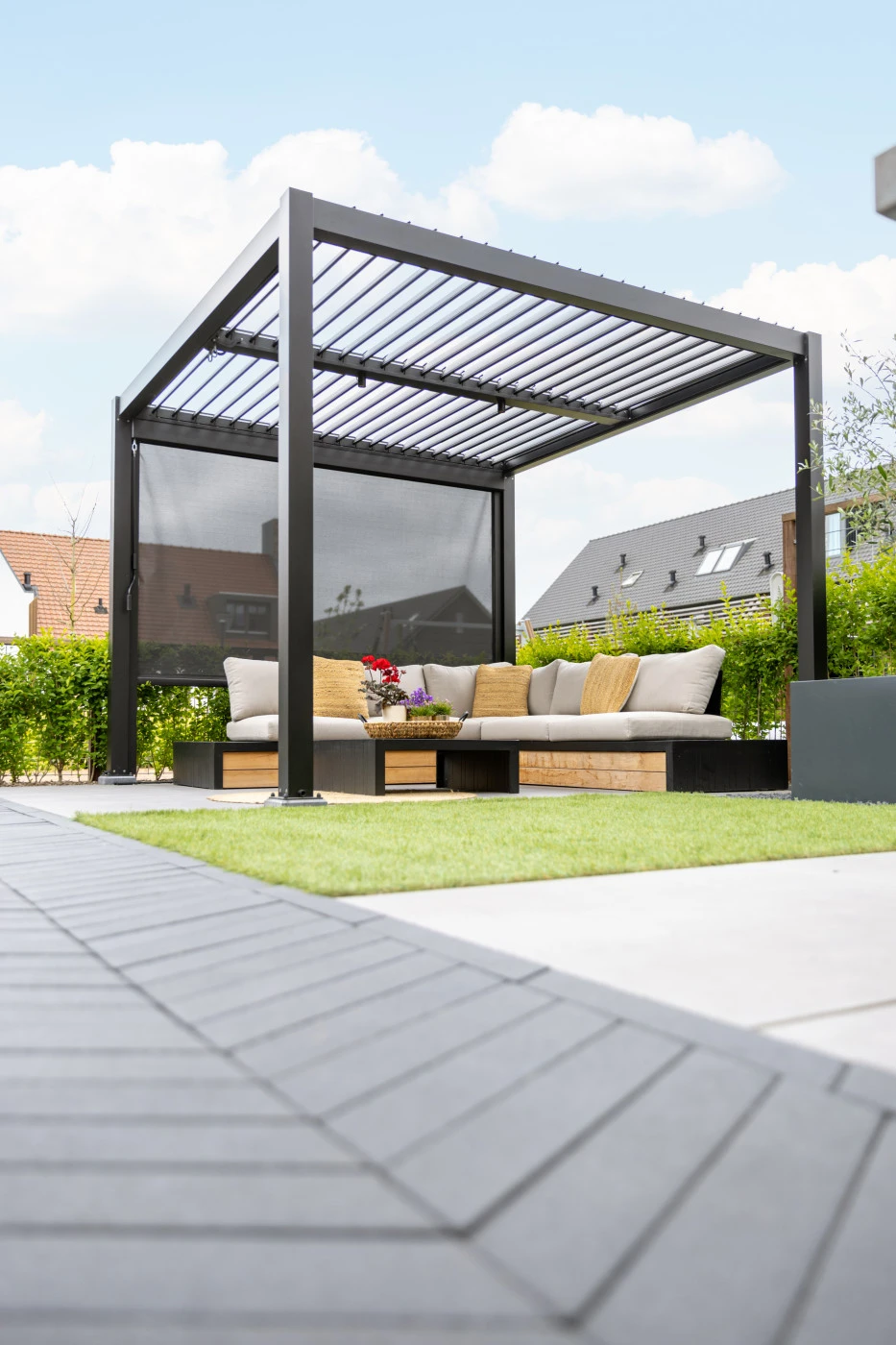 Aluminium Pergola met Lamellen Zwart 400 x 400 cm - Afbeelding 3