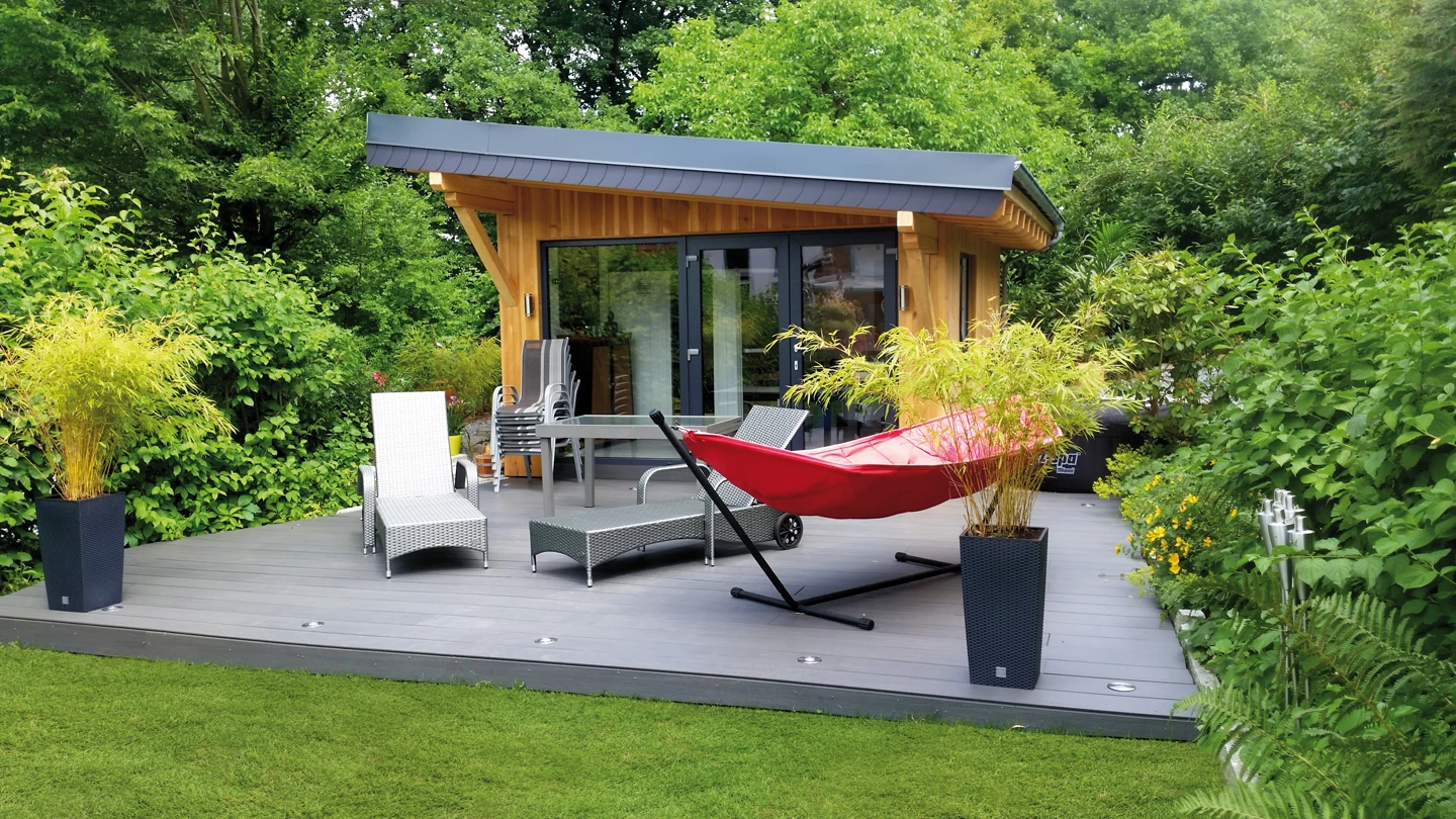 Composiet Kantplank 2.3 x 13.8 cm (23 x 138 mm) Donkergrijs - Lengte 300 cm - Afbeelding 2